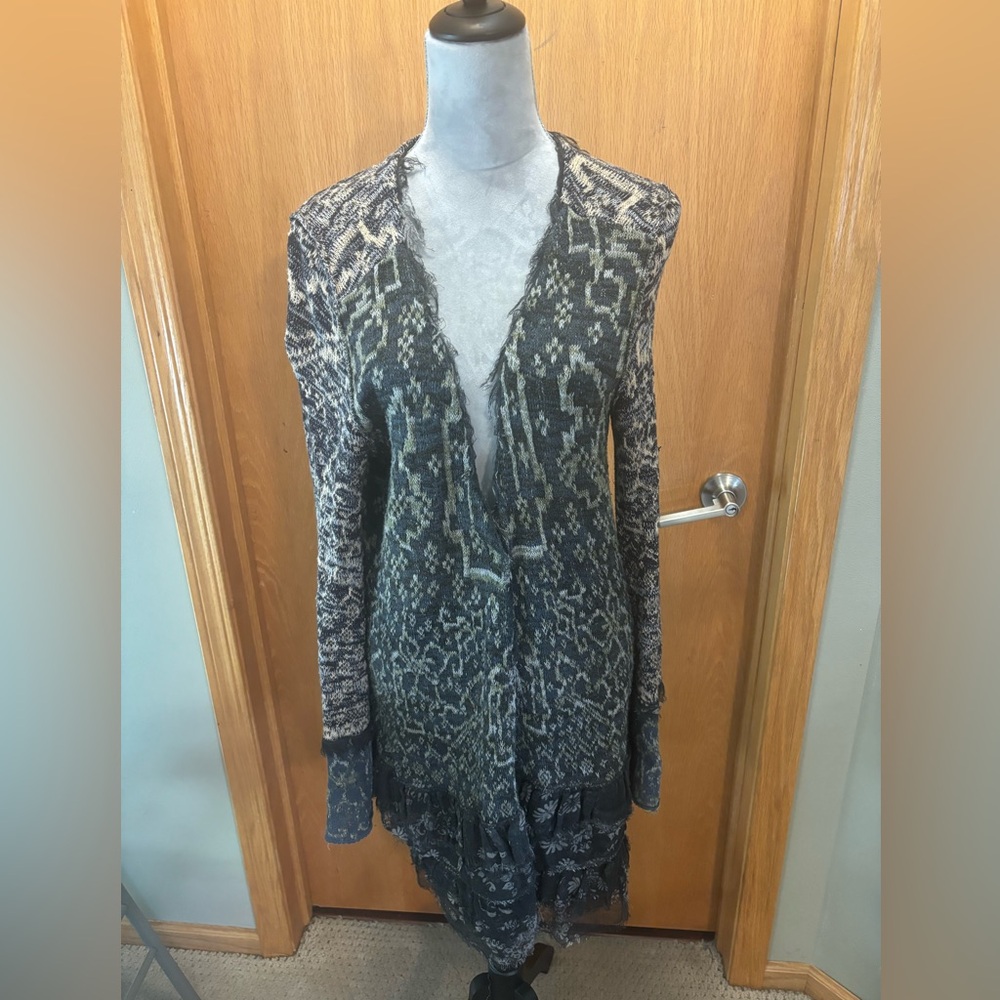 Free People Long Multi Media Gray Sweater W/ Ruffled Hem Size L